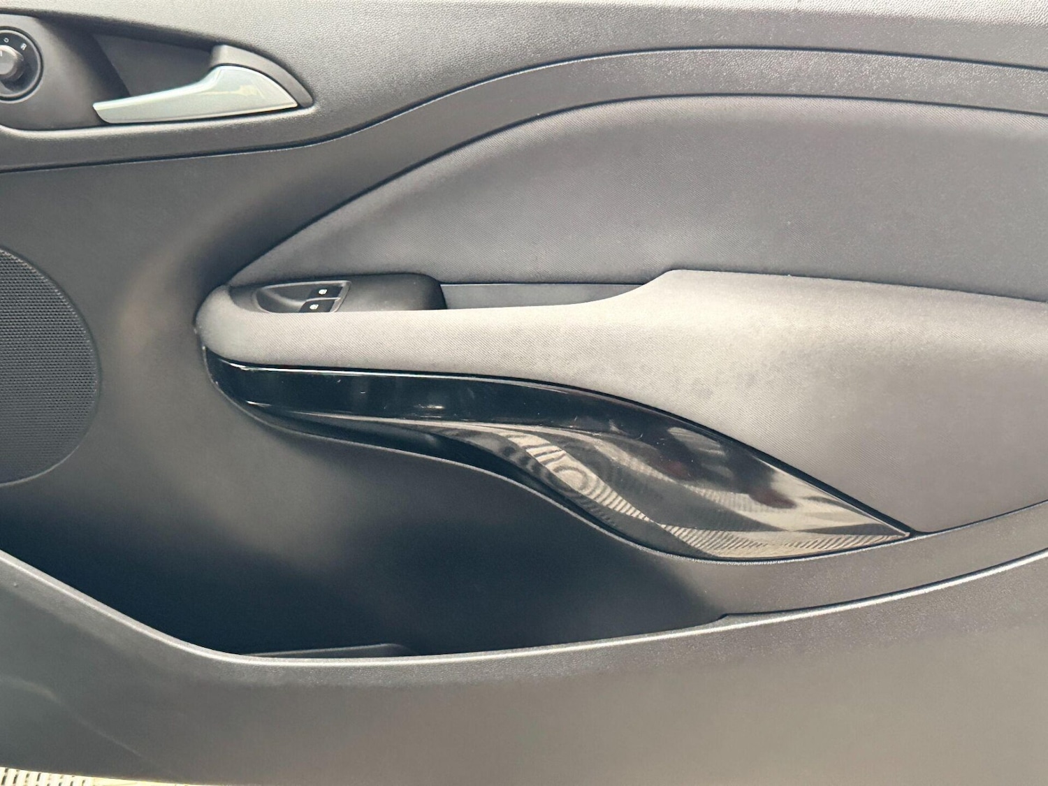 Used Vauxhall ADAM 2015 for sale - 76492284: Photo 38