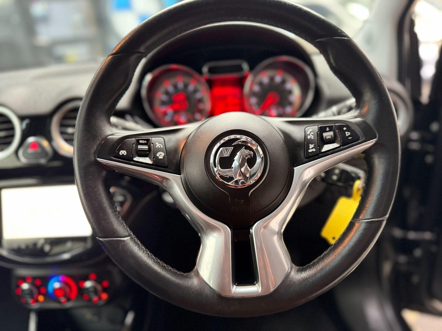 Used Vauxhall ADAM 2015 for sale - 76492284: Photo 44