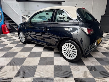 Used Vauxhall ADAM 2015 for sale - 76492284: Photo