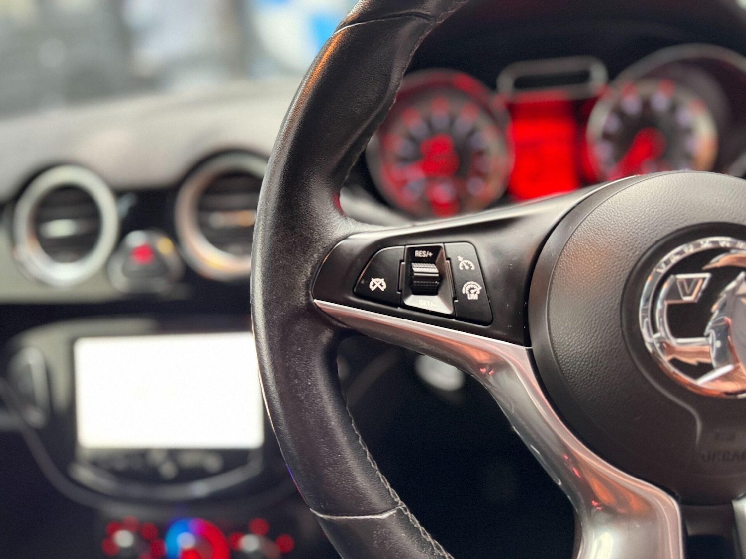 Used Vauxhall ADAM 2015 for sale - 76492284: Photo 57