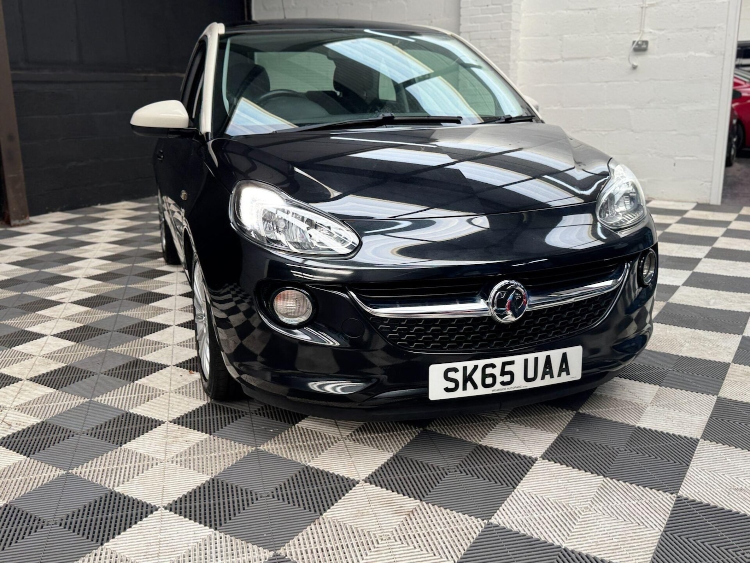 Used Vauxhall ADAM 2015 for sale - 76492284: Photo 9