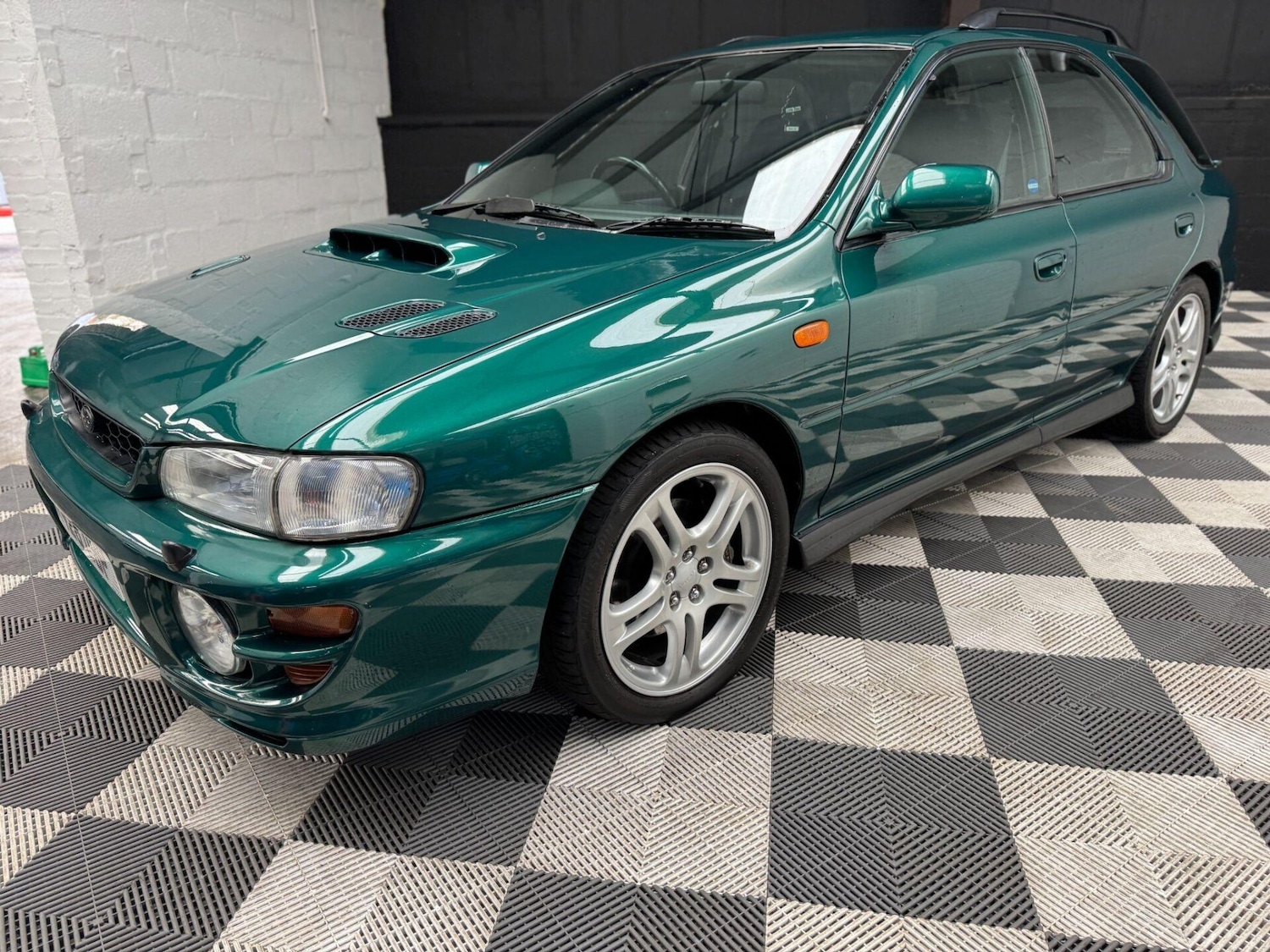 Used Subaru Impreza 2000 for sale - 76662576: Photo 12