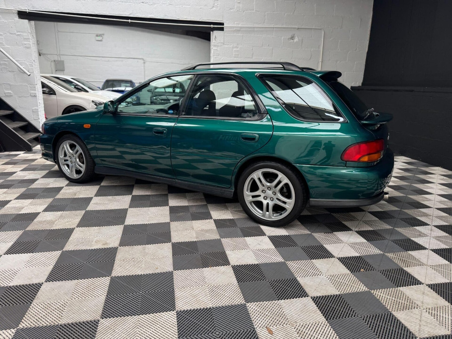 Used Subaru Impreza 2000 for sale - 76662576: Photo 4