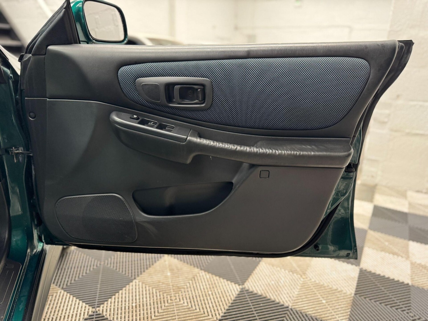 Used Subaru Impreza 2000 for sale - 76662576: Photo 40