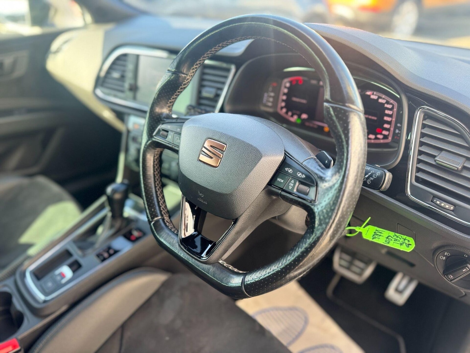 Used SEAT Leon 2019 for sale - 75984475: Photo 42