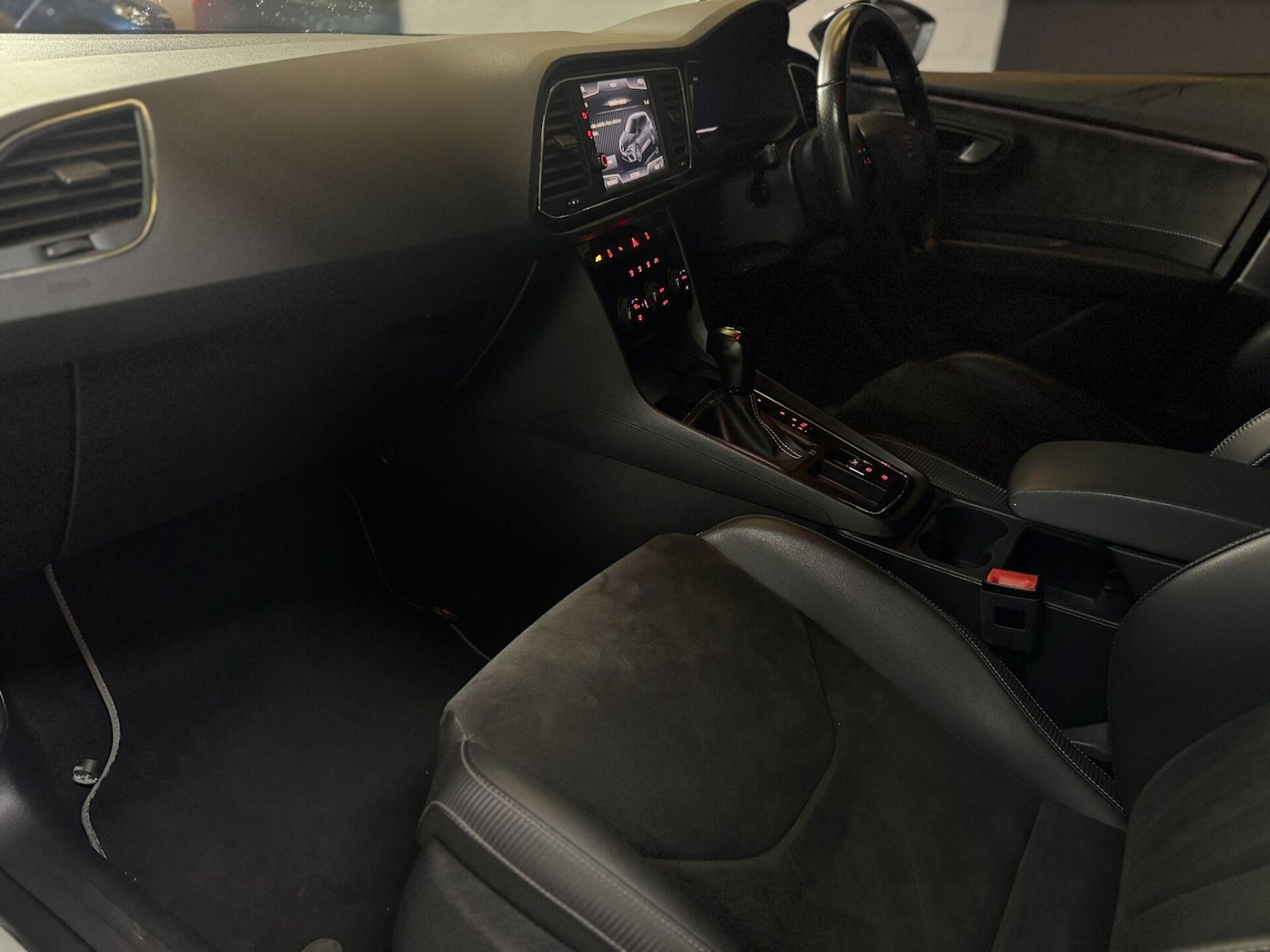 Used SEAT Leon 2019 for sale - 75984475: Photo 47