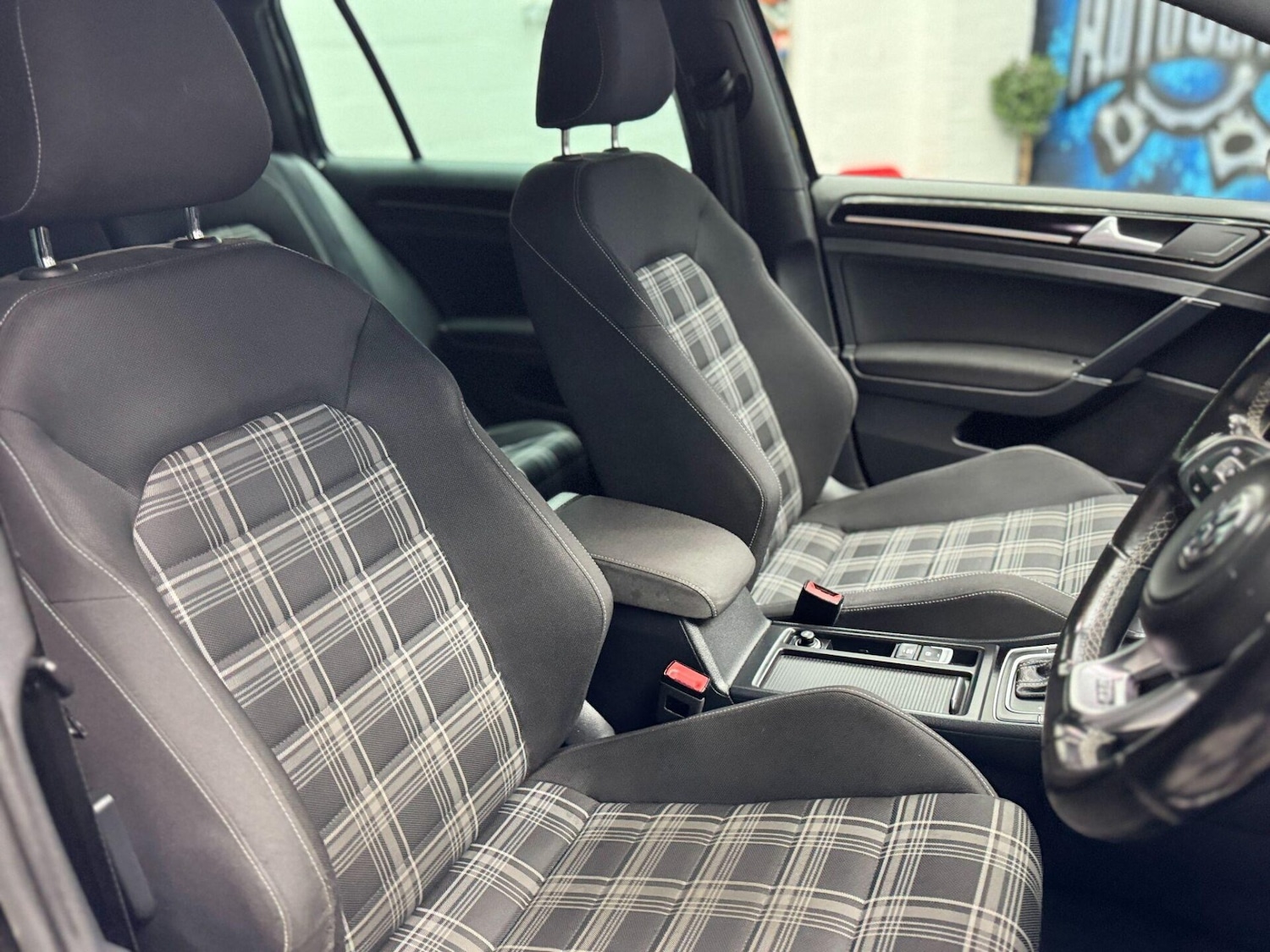 Used Volkswagen Golf 2015 for sale - 77223155: Photo 35