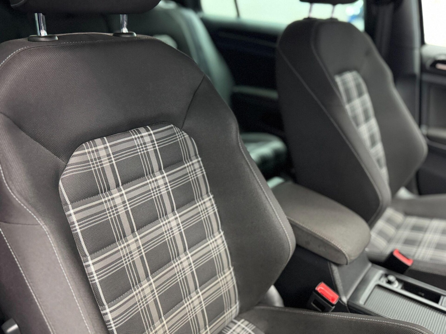 Used Volkswagen Golf 2015 for sale - 77223155: Photo 36