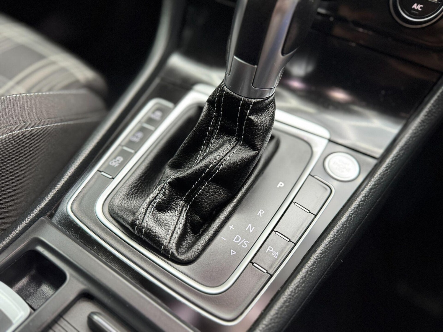 Used Volkswagen Golf 2015 for sale - 77223155: Photo 38