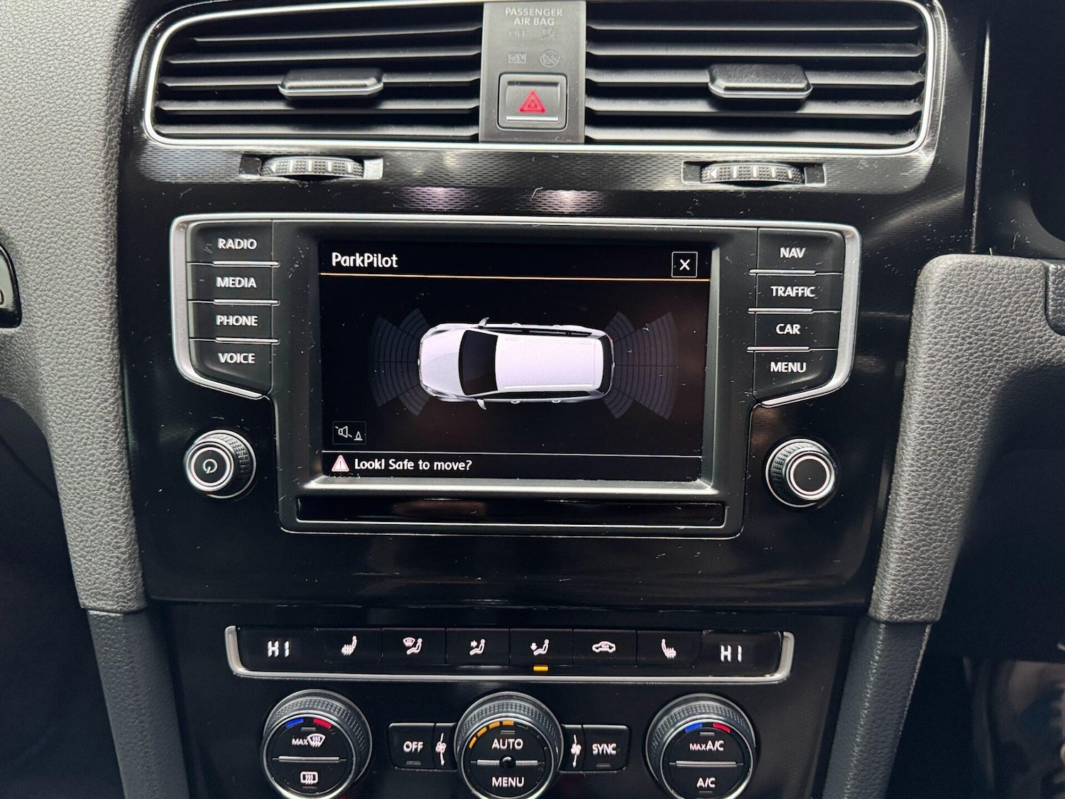 Used Volkswagen Golf 2015 for sale - 77223155: Photo 41