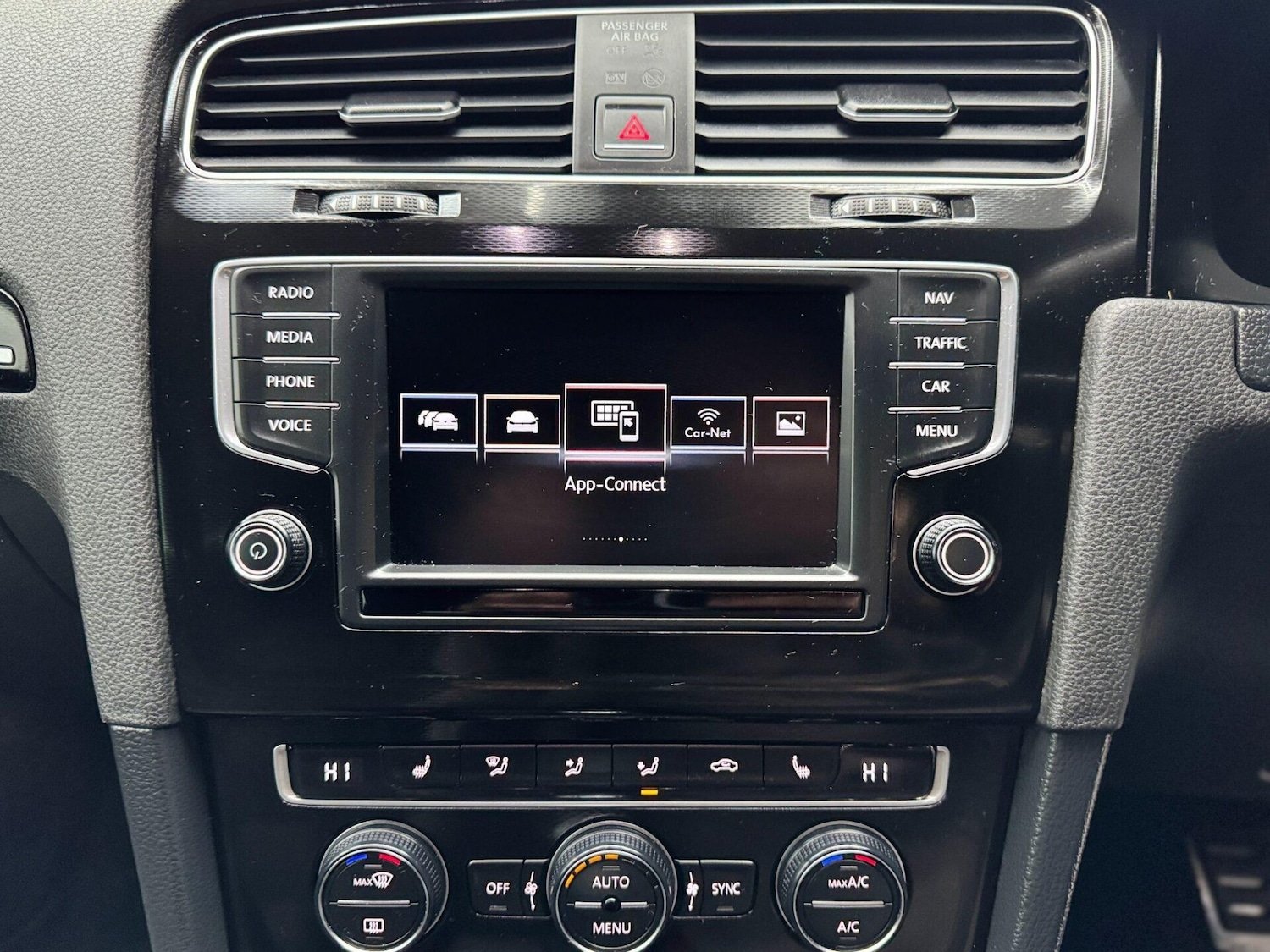 Used Volkswagen Golf 2015 for sale - 77223155: Photo 42