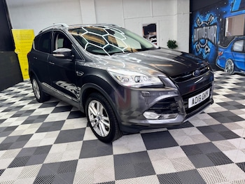 Used Ford Kuga 2016 for sale - 75906426: Photo