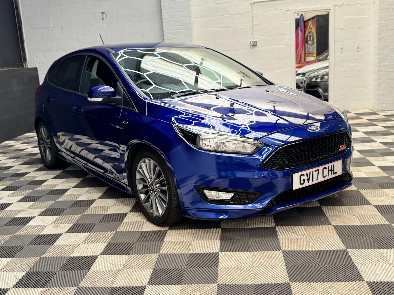 Used Ford Focus 2017 for sale - 76651132: Photo 10