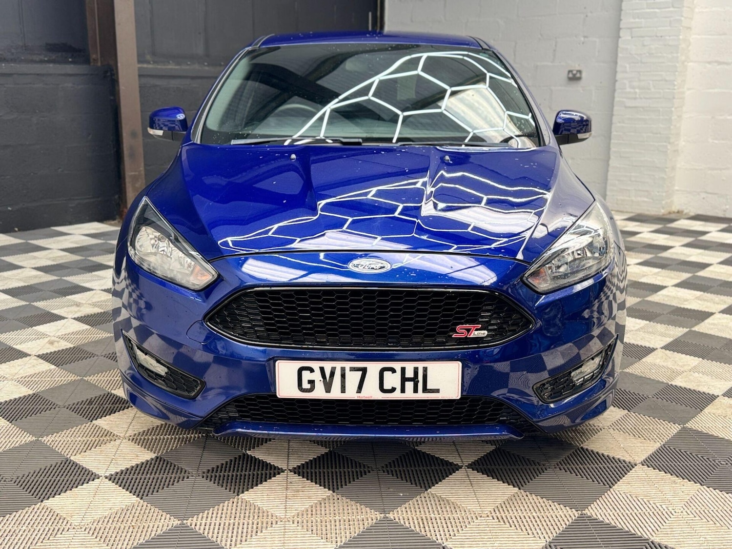 Used Ford Focus 2017 for sale - 76651132: Photo 5