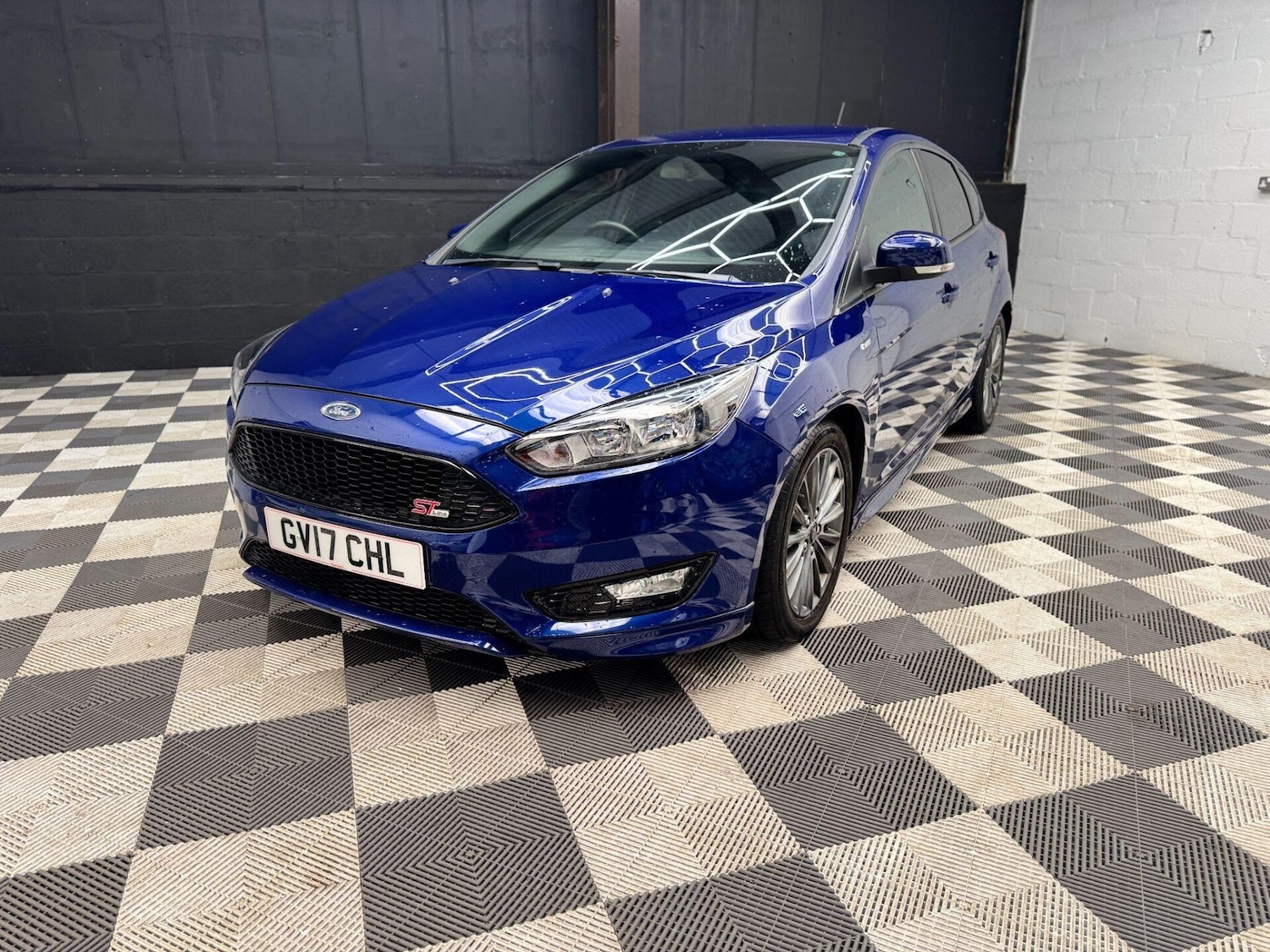 Used Ford Focus 2017 for sale - 76651132: Photo 6