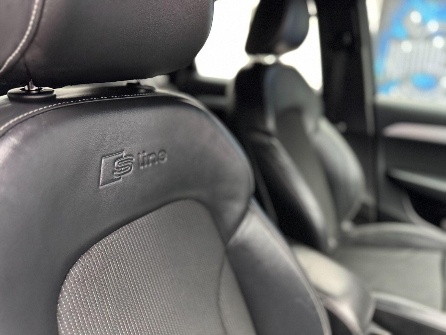 Used Audi Q3 2016 for sale - 77152763: Photo 31