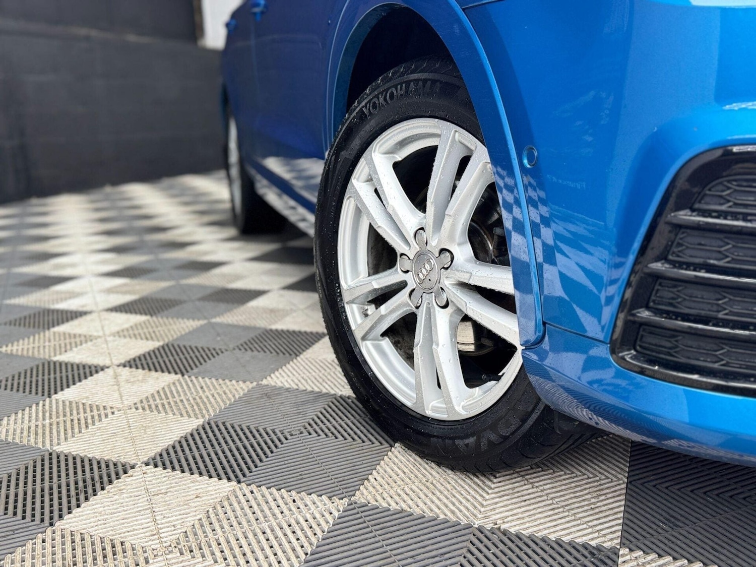 Used Audi Q3 2016 for sale - 77152763: Photo 42