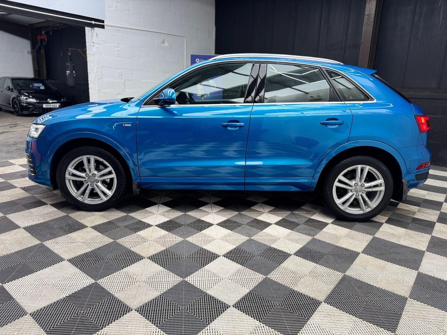 Used Audi Q3 2016 for sale - 77152763: Photo 6