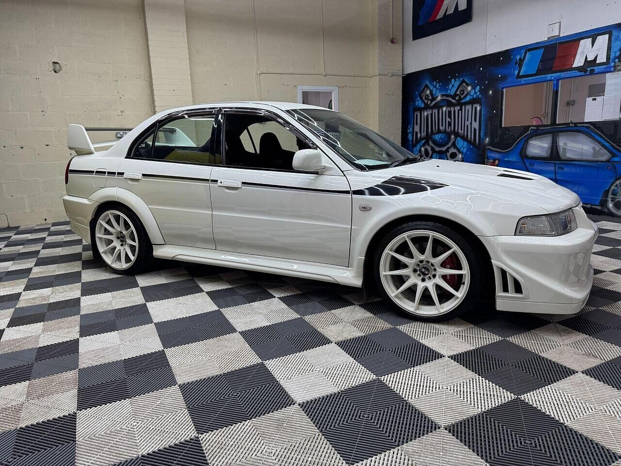 Used Mitsubishi Lancer 2001 for sale - 76264506: Photo 11