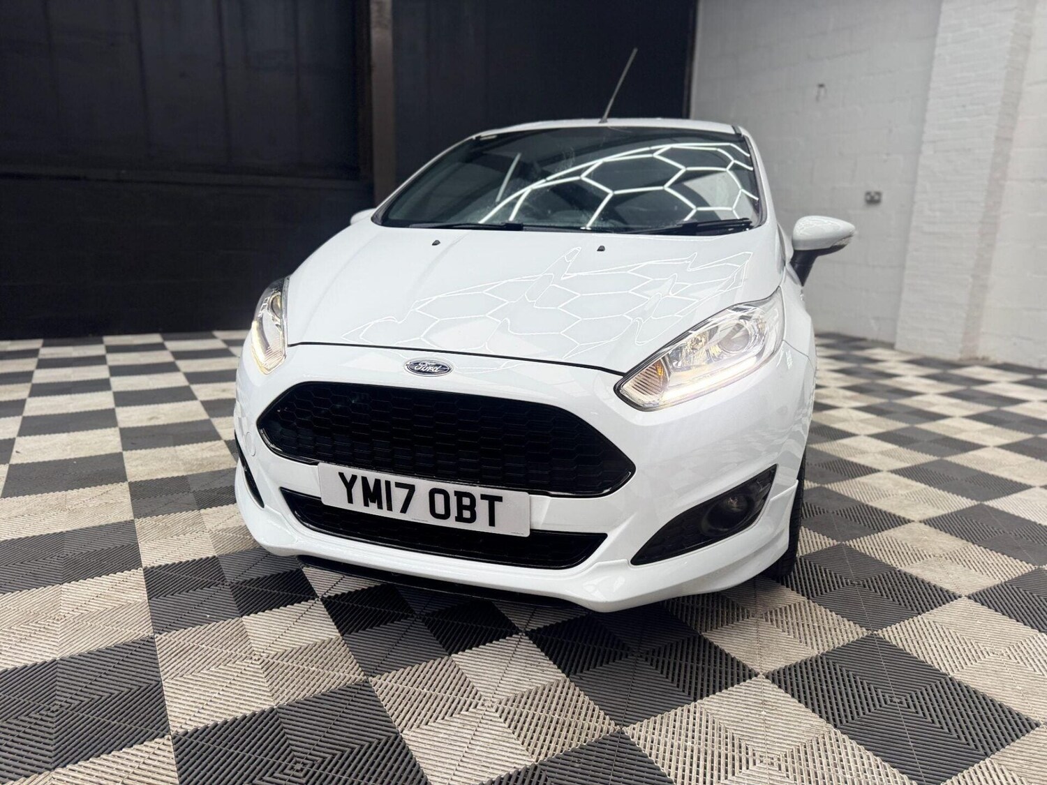 Used Ford Fiesta 2017 for sale - 76845983: Photo 41