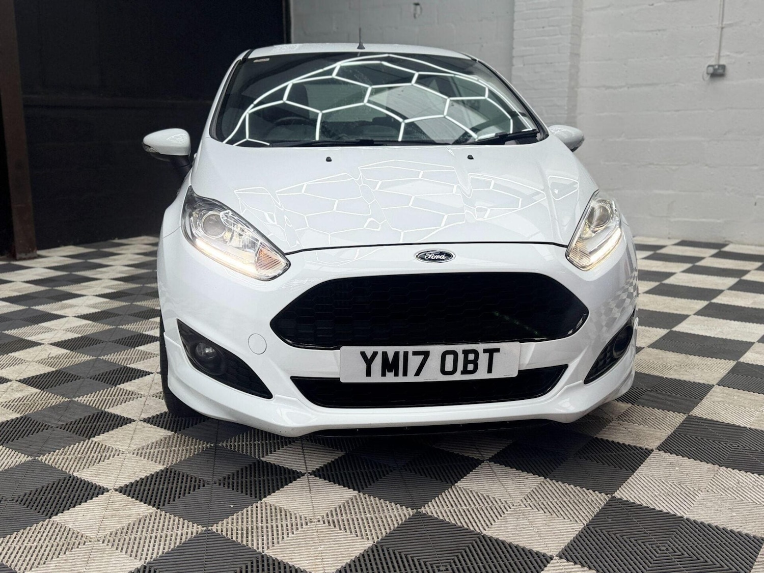 Used Ford Fiesta 2017 for sale - 76845983: Photo 9