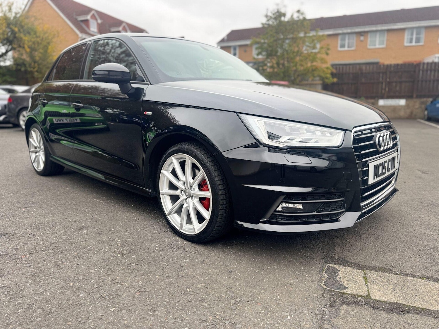 Used Audi A1 2015 for sale - 76275245: Photo 2