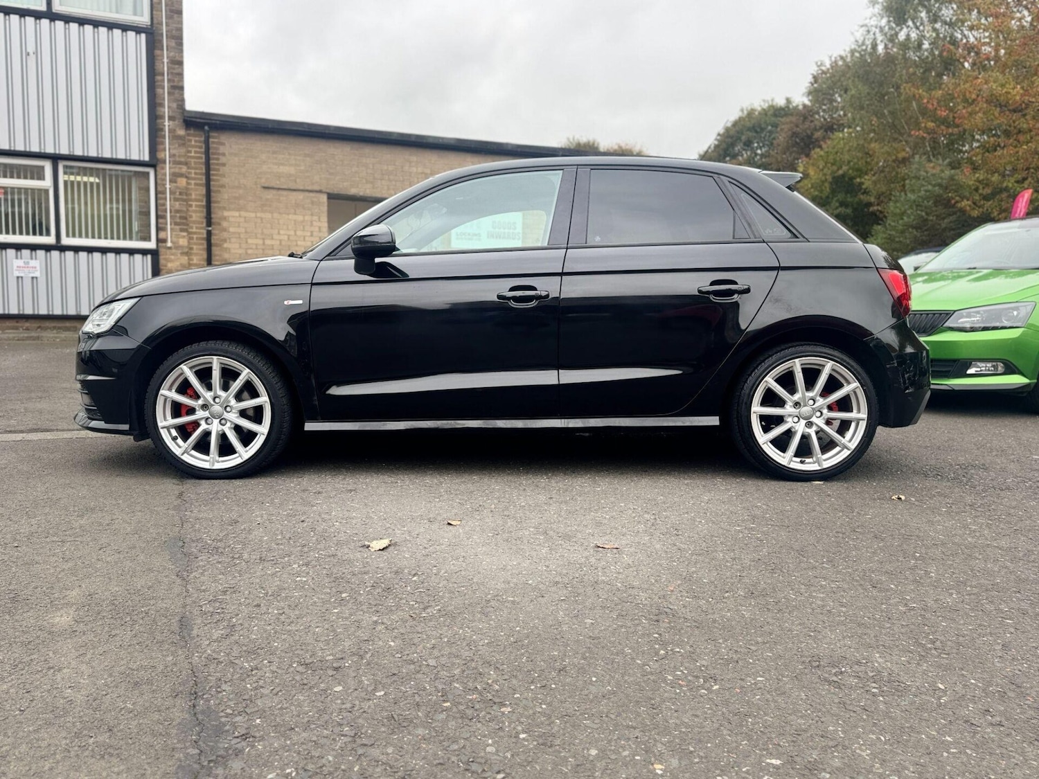 Used Audi A1 2015 for sale - 76275245: Photo 5