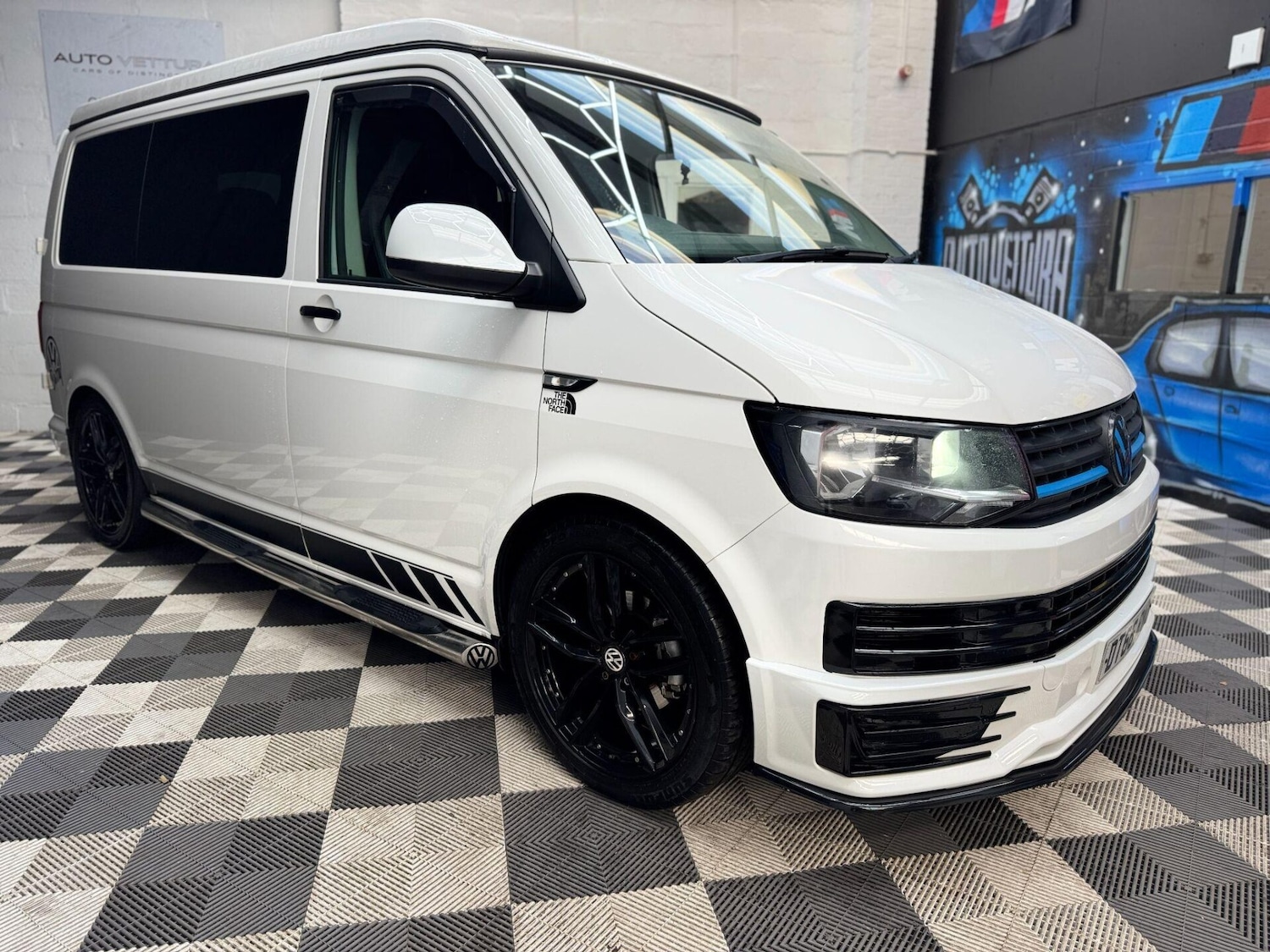 Used Volkswagen Transporter 2017 for sale - 77079880: Photo 11
