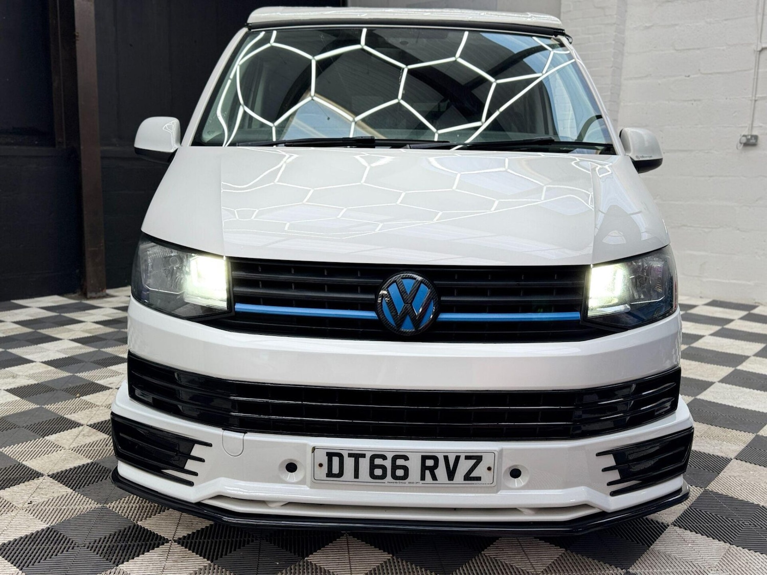 Used Volkswagen Transporter 2017 for sale - 77079880: Photo 15