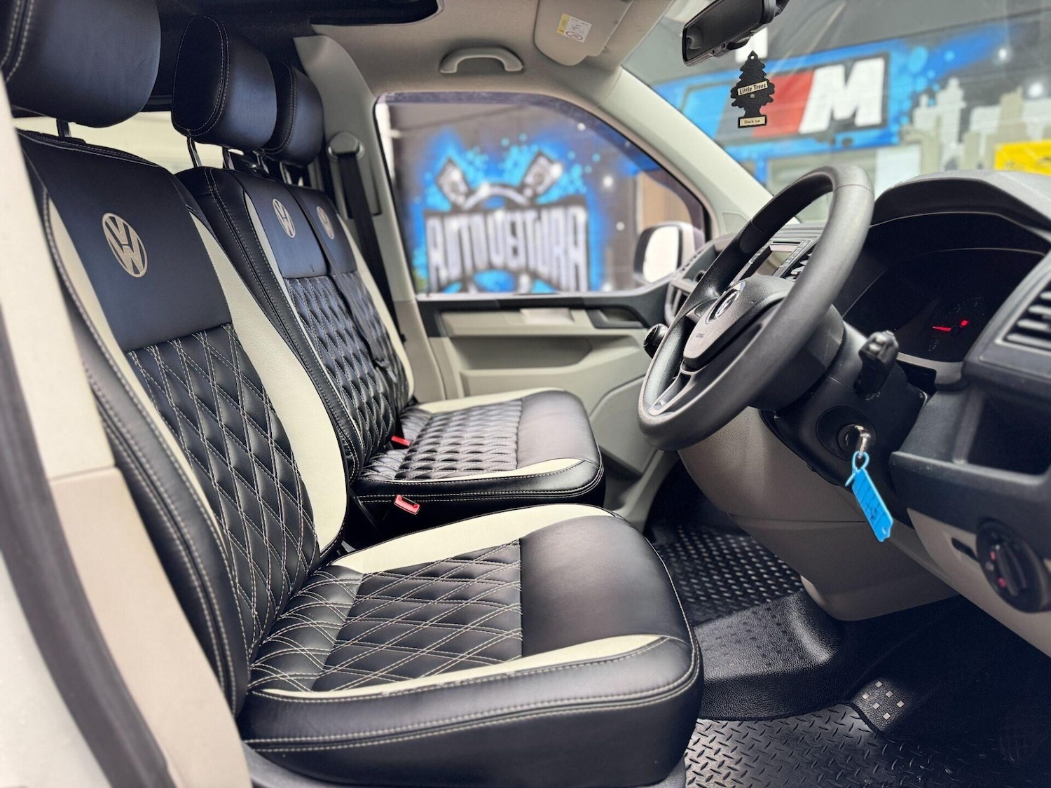 Used Volkswagen Transporter 2017 for sale - 77079880: Photo 22