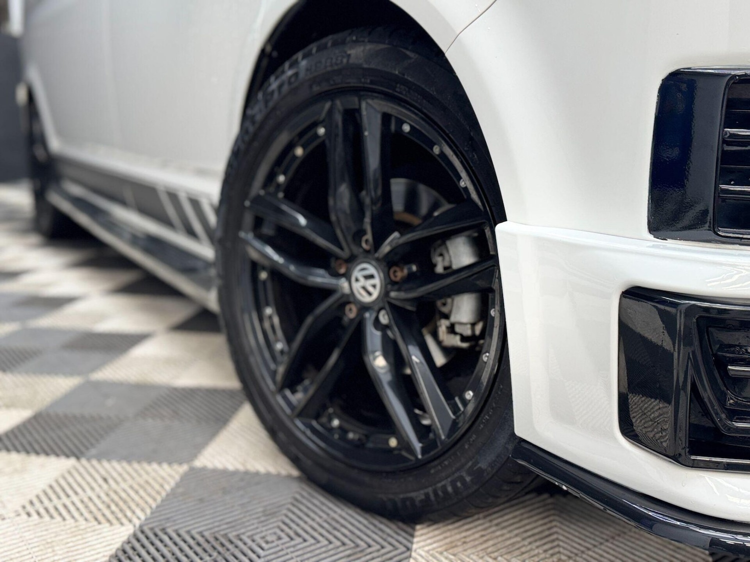 Used Volkswagen Transporter 2017 for sale - 77079880: Photo 25