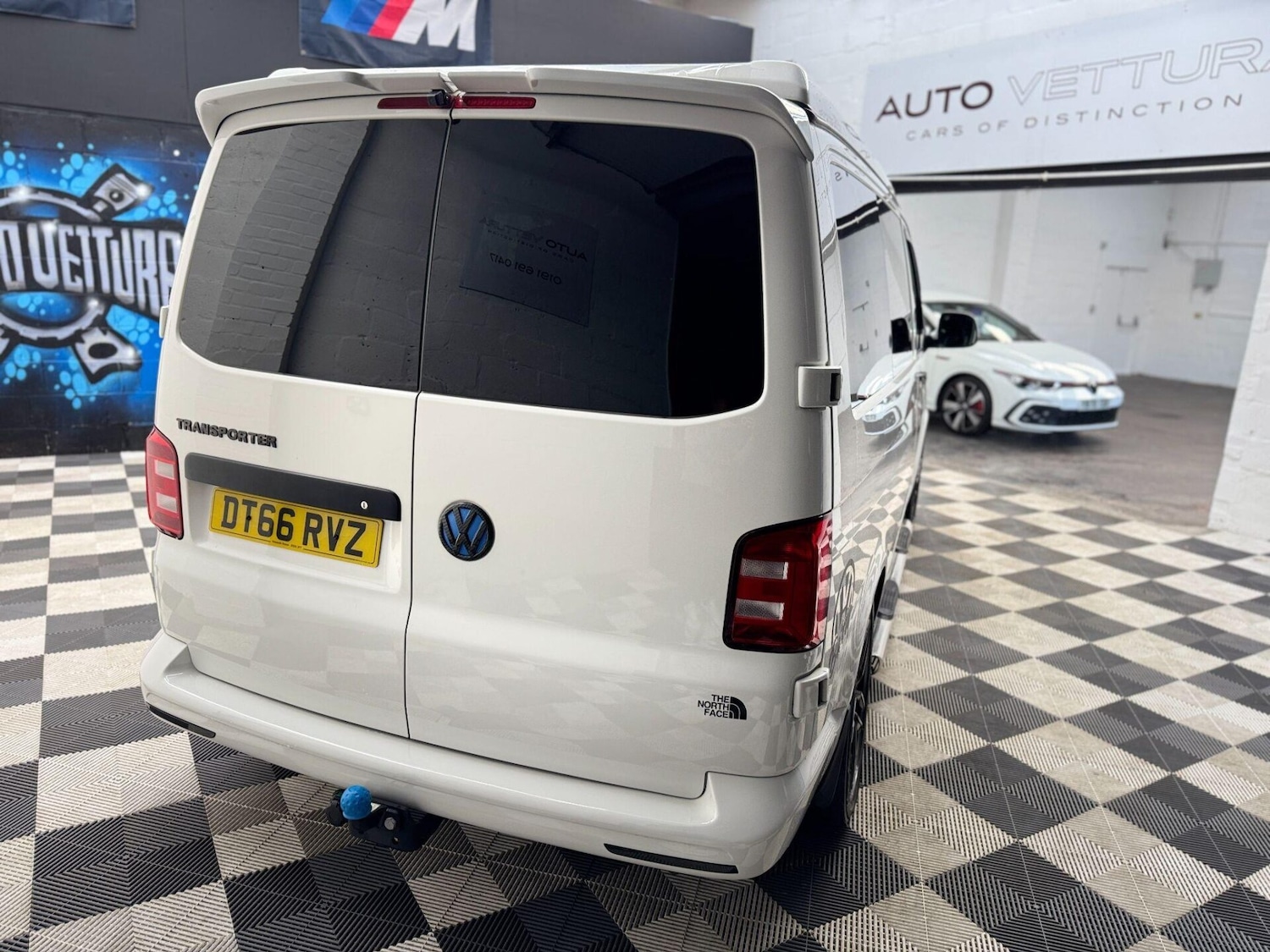 Used Volkswagen Transporter 2017 for sale - 77079880: Photo 48