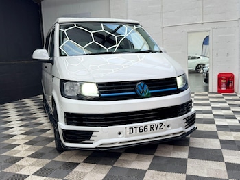 Used Volkswagen Transporter 2017 for sale - 77079880: Photo
