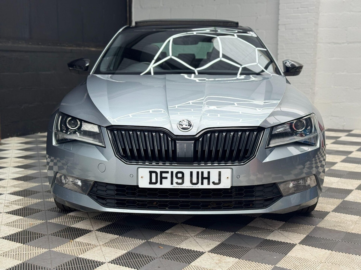 Used Skoda Superb 2019 for sale - 76919860: Photo 10