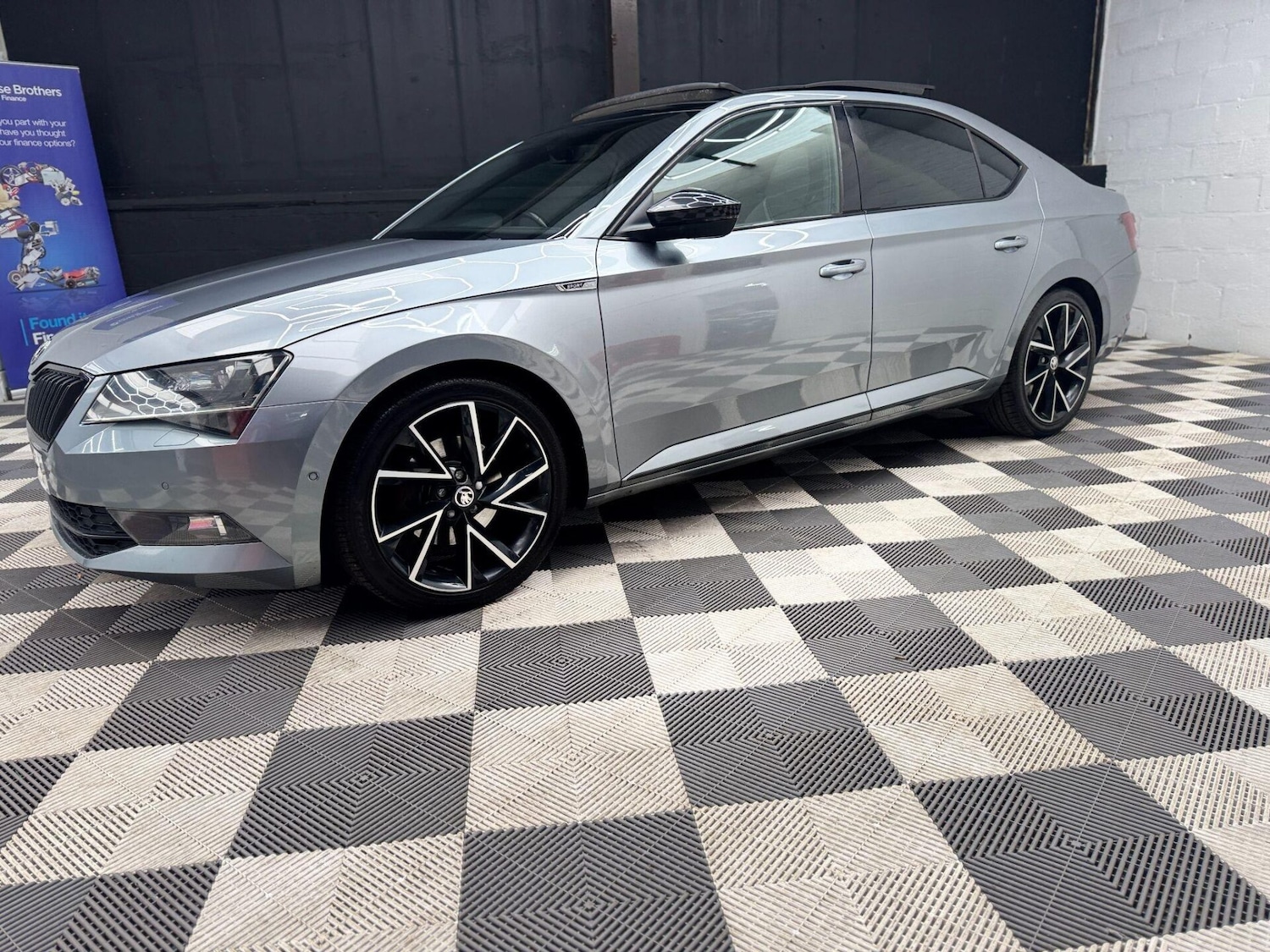 Used Skoda Superb 2019 for sale - 76919860: Photo 15