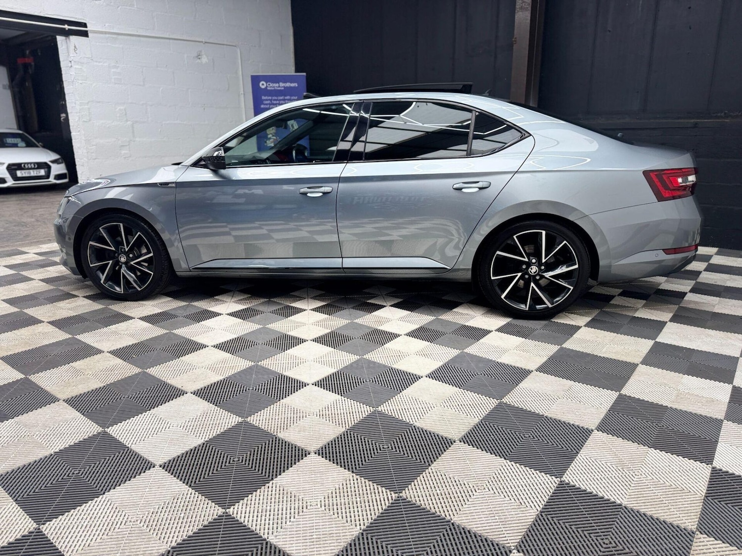 Used Skoda Superb 2019 for sale - 76919860: Photo 22