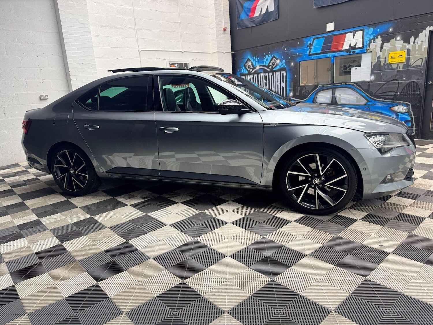 Used Skoda Superb 2019 for sale - 76919860: Photo 26