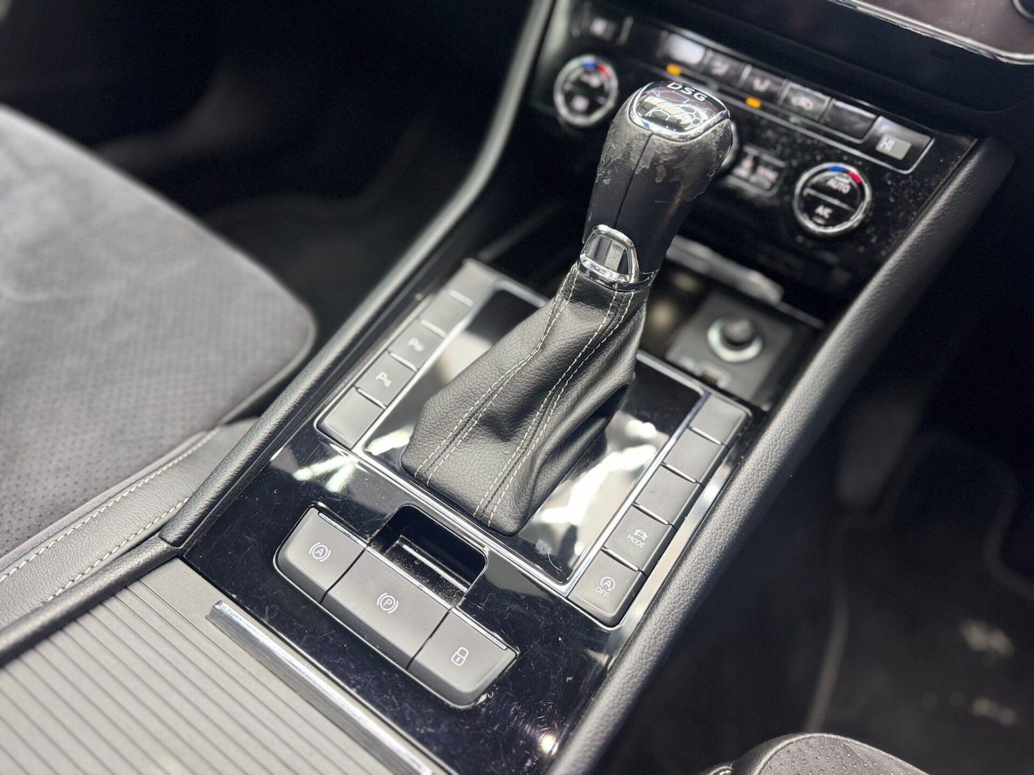 Used Skoda Superb 2019 for sale - 76919860: Photo 29