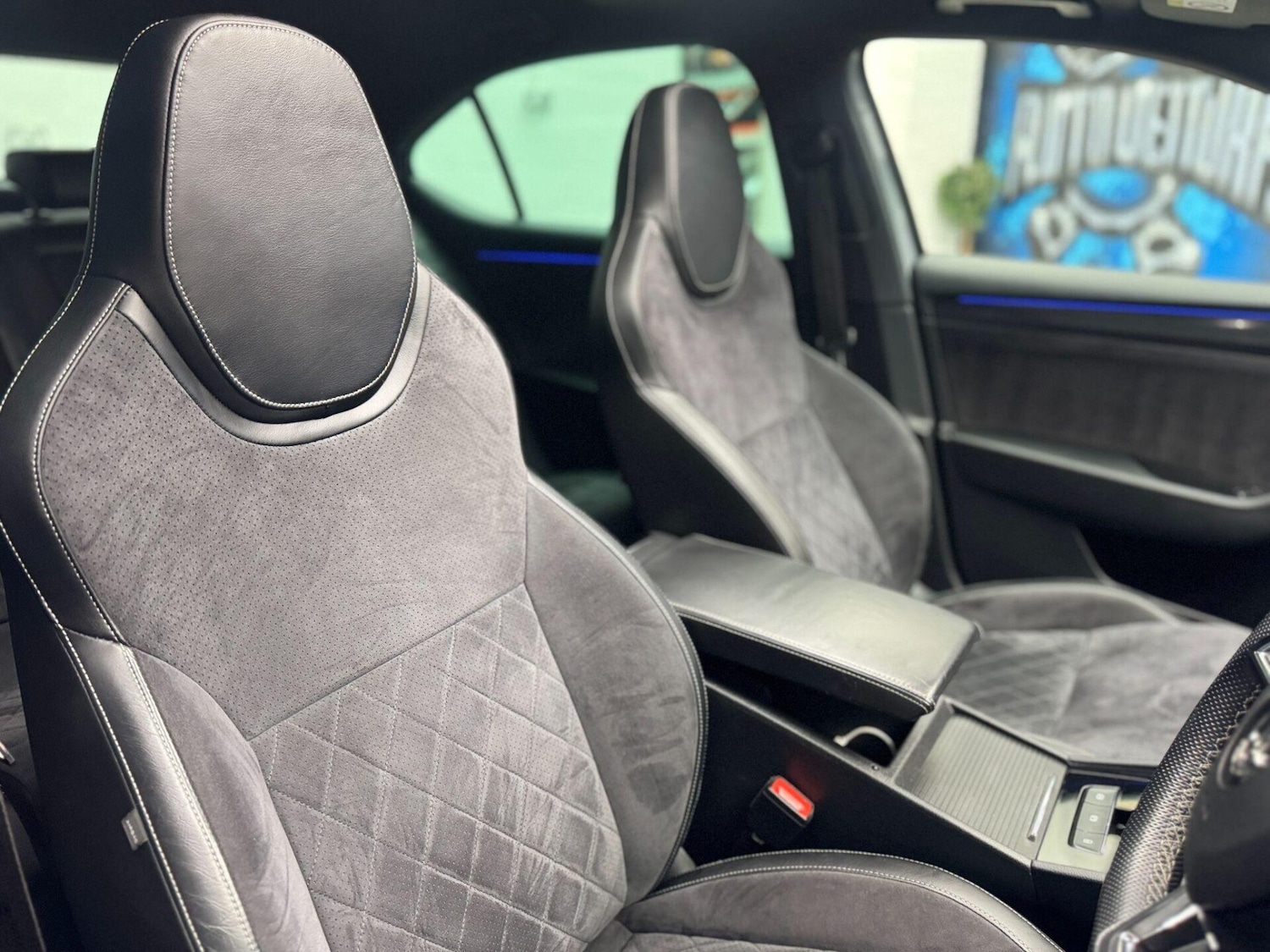 Used Skoda Superb 2019 for sale - 76919860: Photo 32