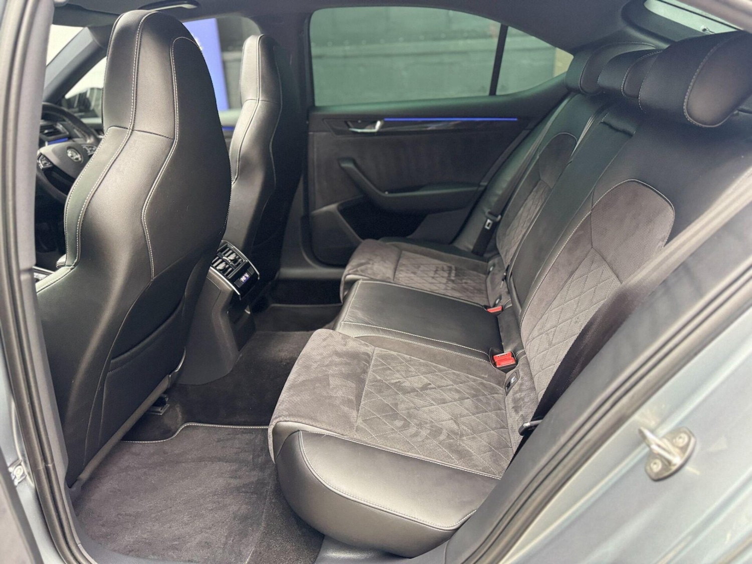 Used Skoda Superb 2019 for sale - 76919860: Photo 35