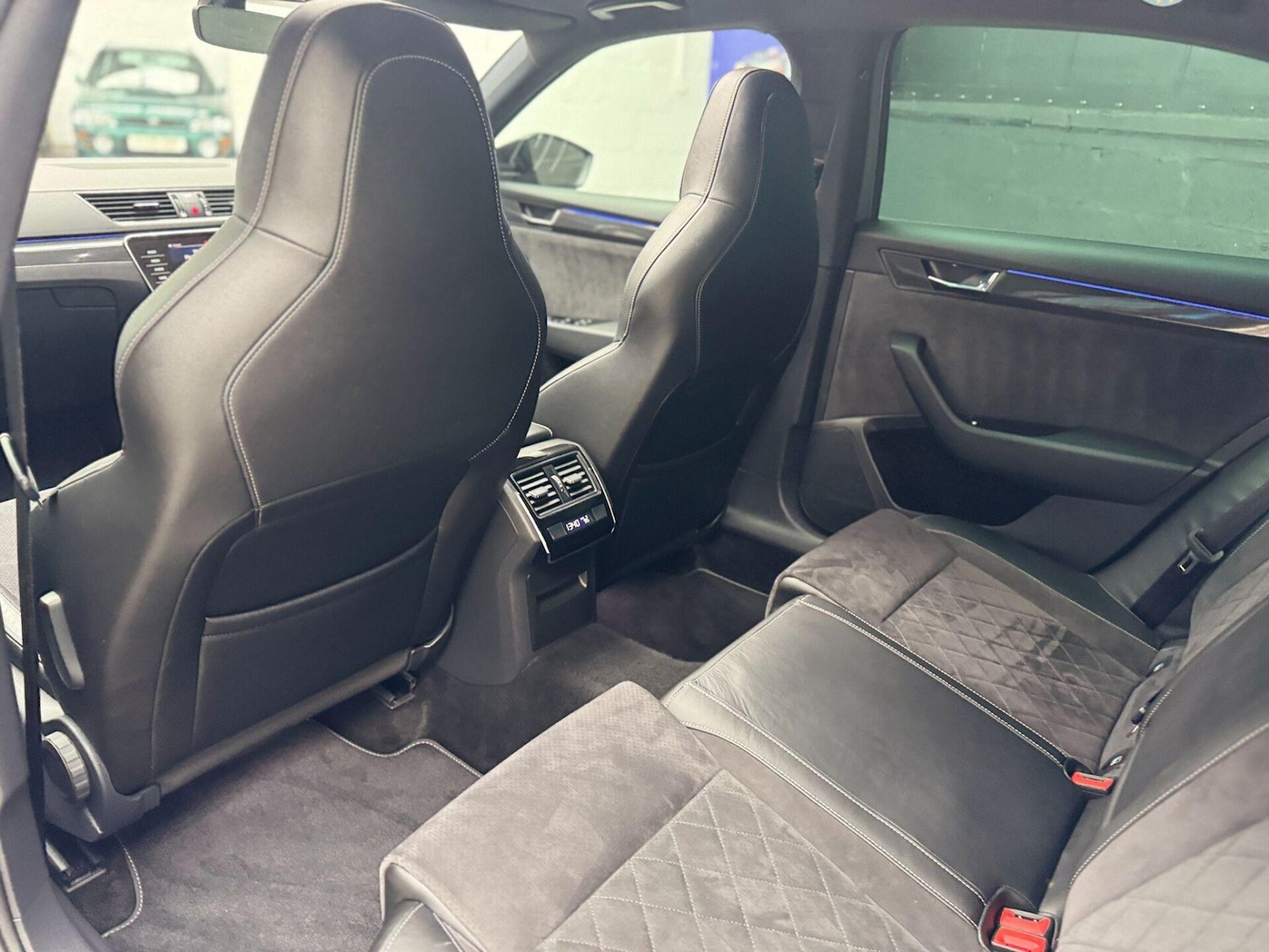 Used Skoda Superb 2019 for sale - 76919860: Photo 37