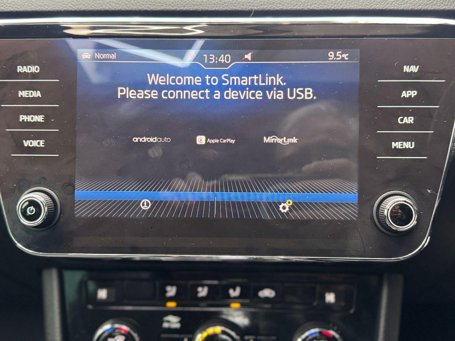 Used Skoda Superb 2019 for sale - 76919860: Photo 48