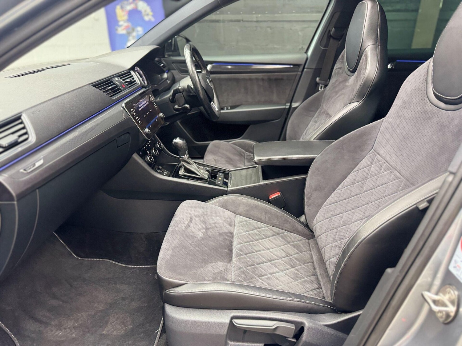 Used Skoda Superb 2019 for sale - 76919860: Photo 52