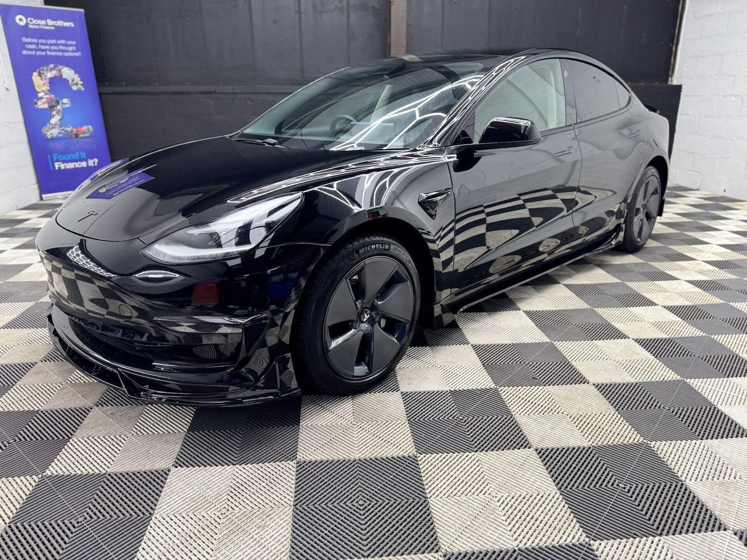 Used Tesla Model 3 2021 for sale - 77006572: Photo 13