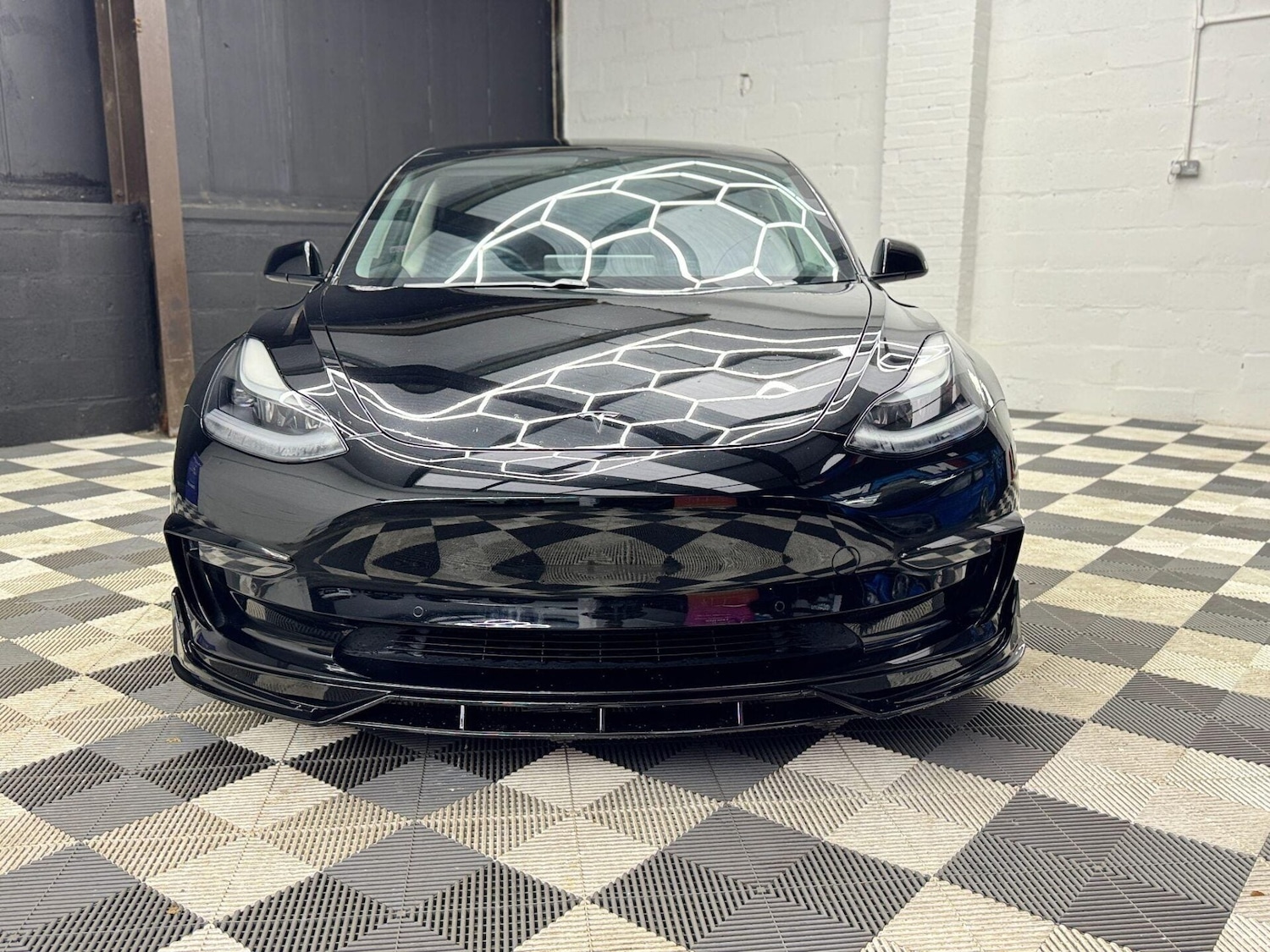 Used Tesla Model 3 2021 for sale - 77006572: Photo 2