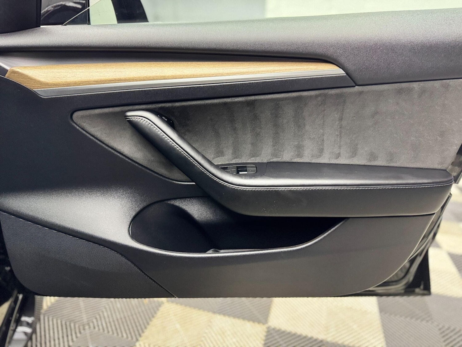 Used Tesla Model 3 2021 for sale - 77006572: Photo 27