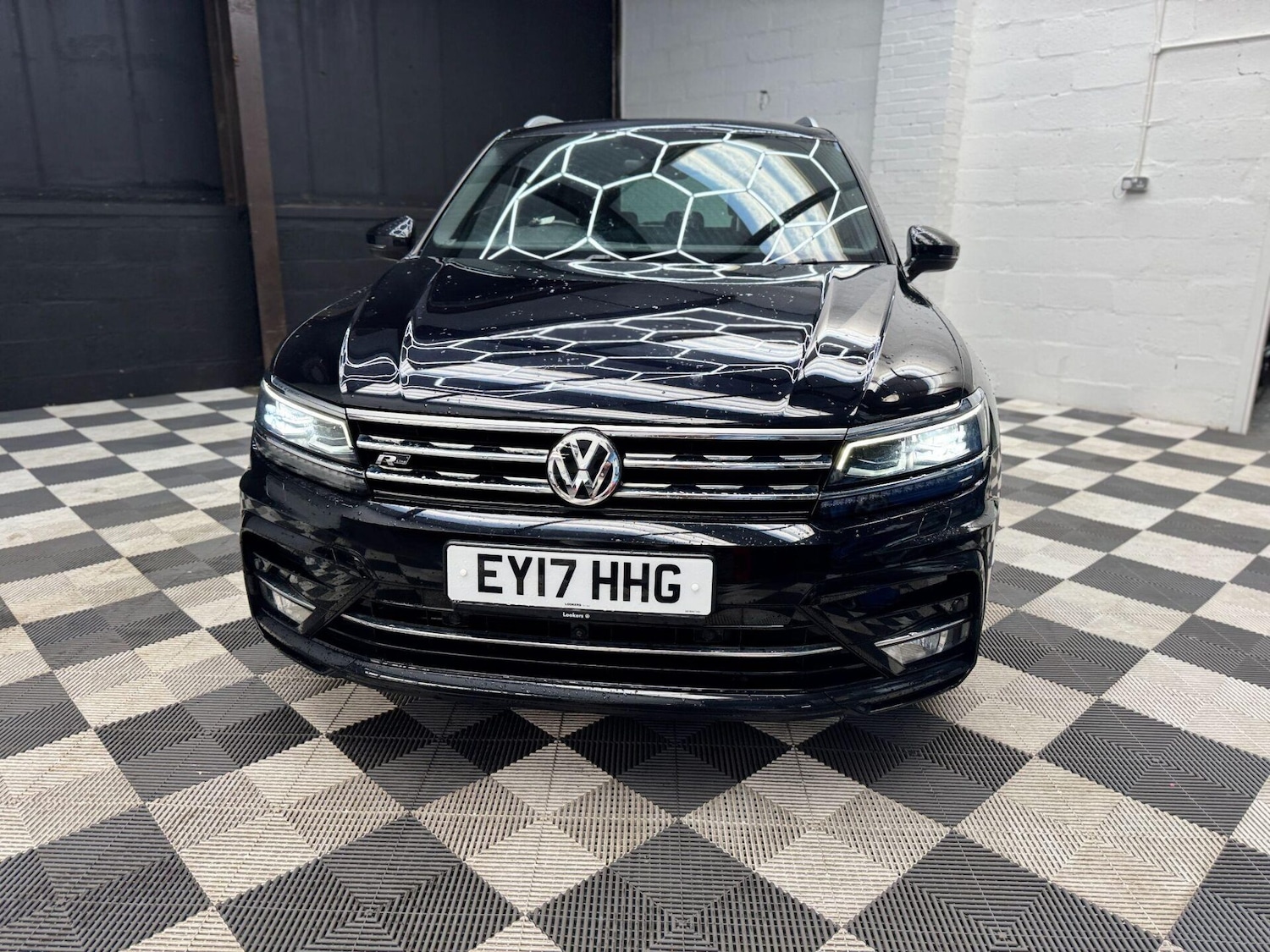Used Volkswagen Tiguan 2017 for sale - 76508898: Photo 21