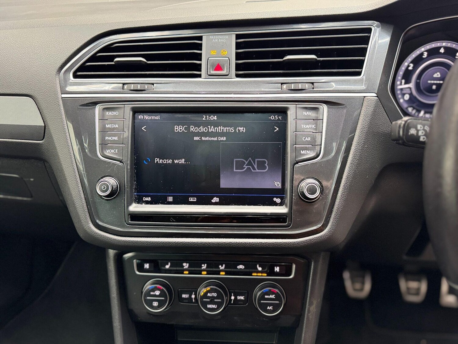 Used Volkswagen Tiguan 2017 for sale - 76508898: Photo 52