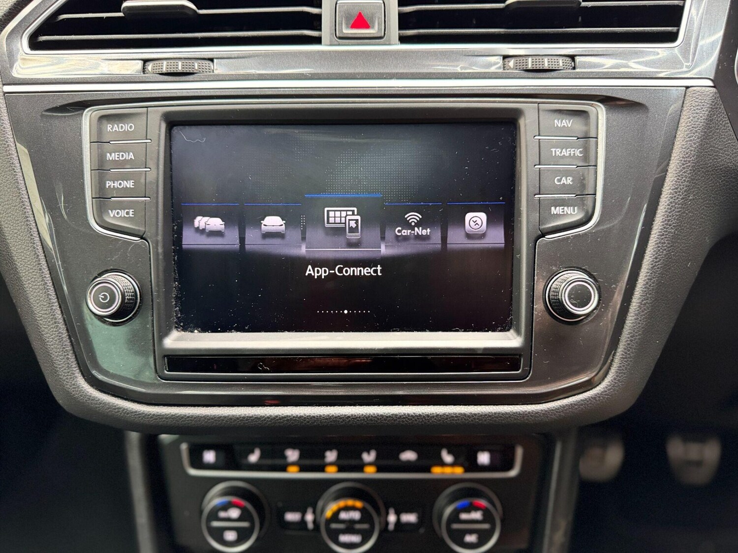 Used Volkswagen Tiguan 2017 for sale - 76508898: Photo 53