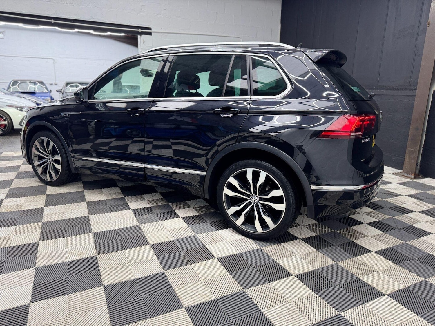Used Volkswagen Tiguan 2019 for sale - 76589111: Photo 16